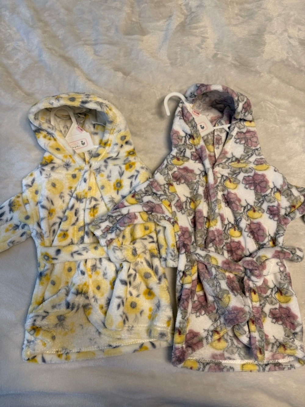 Plush Hooded Kids Bath Robe - Floral Print, Yellow & Pink NWOT